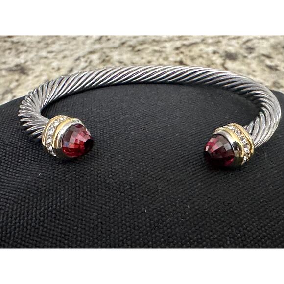 Ladies cuff cable bangle bracelet stackable red stones with crystals at ends New - Picture 1 of 10